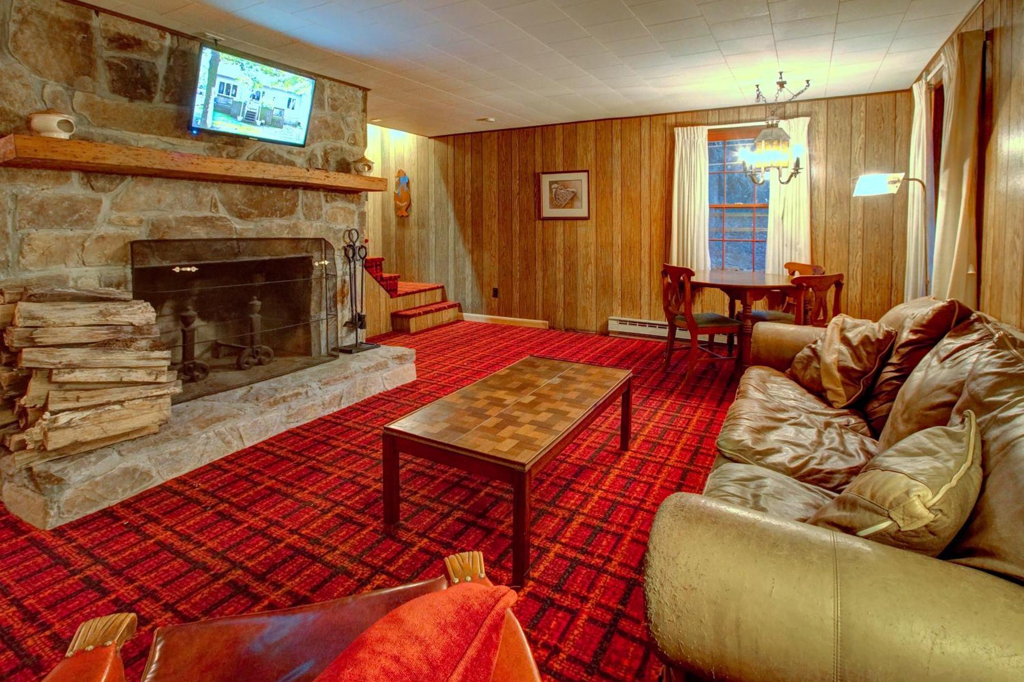 Mt Mitchell Cabin Rentals Burnsville الغرفة الصورة